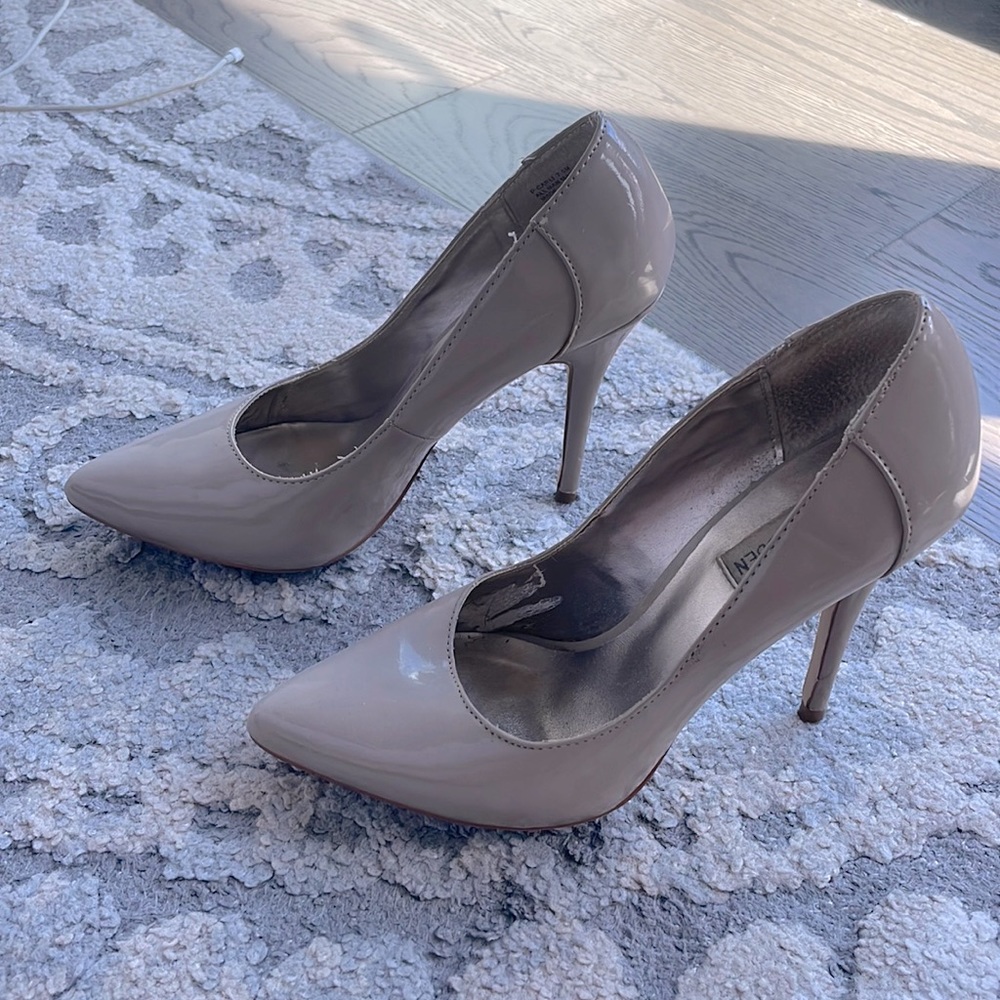 Steve Madden Nude Patent Leather Heels, size 7.5